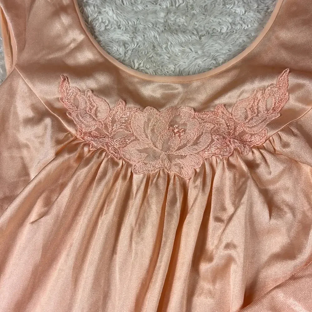 Vintage Lorraine soft‎ satin night dress slip and robe set, size small/med - Picture 8 of 13